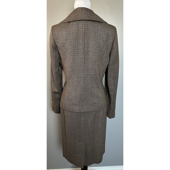 Dana Buchman Brown Skirt Set with Black Leaf Accents - Picture 4 of 11